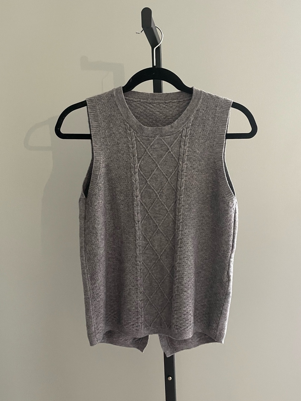Grey Knit Vest Size Small
